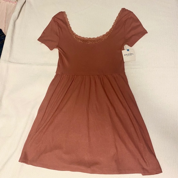 Pink Dress - Picture 1 of 3